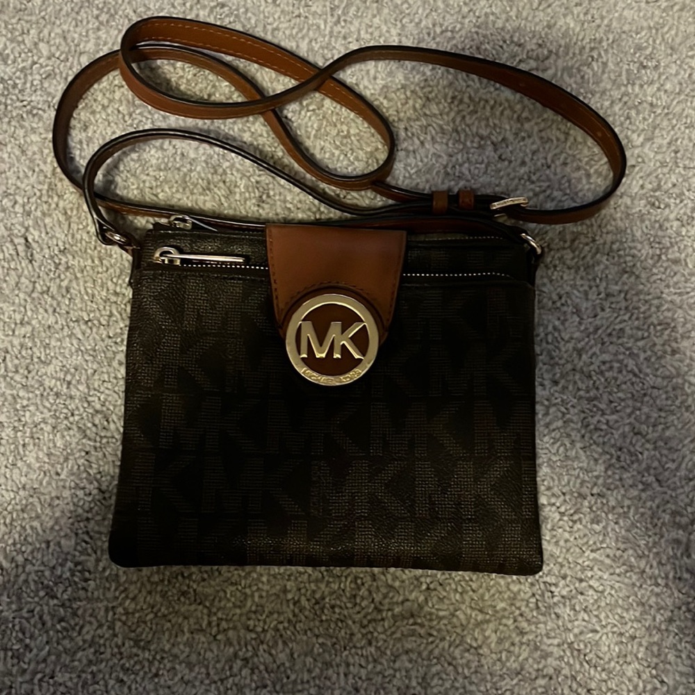 Brown Michael Kors Crossbody Purse
